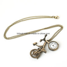 Collier de mode montre pendentif pour femme femme